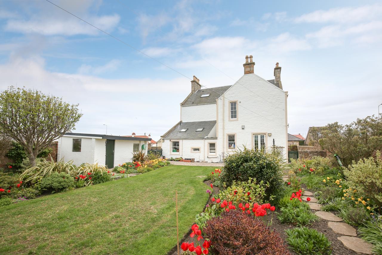 The Spindrift Guest House 앤스투루더 외부 사진