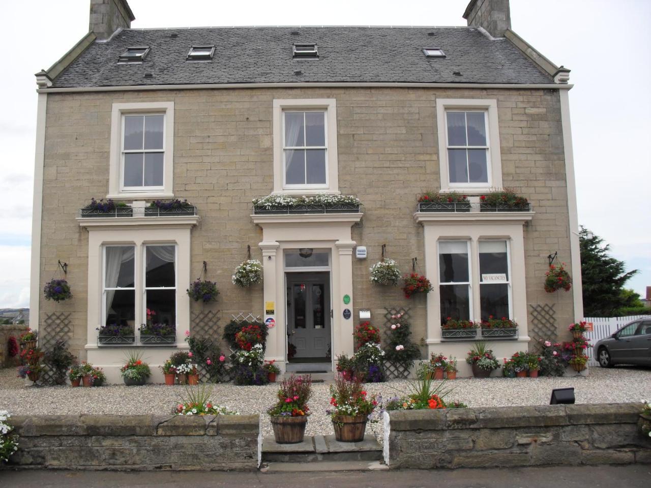 The Spindrift Guest House 앤스투루더 외부 사진